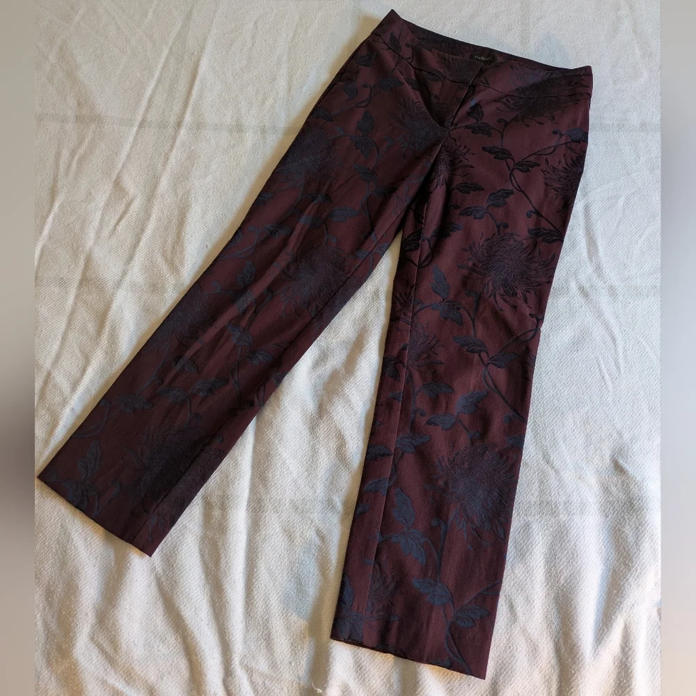 Ann Taylor Burgundy Floral Slacks Sz 4 - Picture 7 of 13